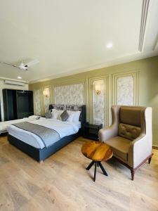 Krishna Resort Pushkar客房内的一张或多张床位