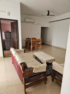 Posezení v ubytování Modern Living in Utkal