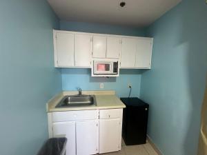 Foto sihtkohas Brunswick asuva majutusasutuse Guest Cottage & Suites By OYO Brunswick-Golden Isles galeriist