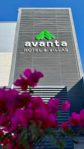 Sijil, anugerah, tanda atau dokumen lain yang dipamerkan di Avanta Hotel & Villas Querétaro