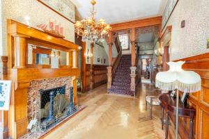 Φωτογραφία από το άλμπουμ του Classic Queen - Curry Mansion with Heated Pool στο Κι Γουέστ +9 φωτογραφίες