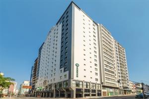 O edifício em que o hotel se localiza