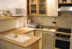 Kuchyň nebo kuchyňský kout v ubytování Apartments with a parking space Jadranovo, Crikvenica - 5285