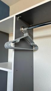 TV a/nebo společenská místnost v ubytování Habitación privada en departamento compartido centro de la cuidad de México CDMX Buenavista, cerca de reforma revolución zocalo