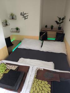 Postel nebo postele na pokoji v ubytování Welness, Holiday Cheb-Skalka