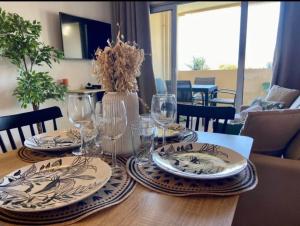 Posezení v ubytování T2 Vue Mer à Cannes + 2 fotografie