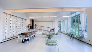 Foto Jinghongis asuva majutusasutuse 西双版纳回见江景酒店 galeriist
