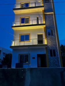 Το κτήριο όπου στεγάζεται  ο ξενώνας