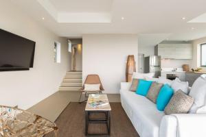 TV a/nebo společenská místnost v ubytování 2br boutique style villa Lanta