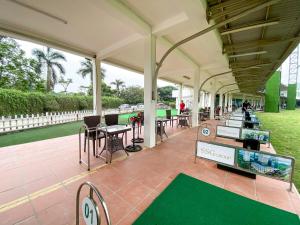 Restaurace v ubytování Marina Hotel Ha Noi