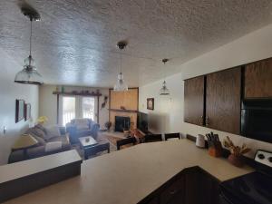 Gallery image of Cozy Retreat with Scenic Views- Prestige Vacations in Brian Head