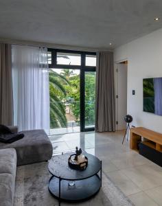 Et opholdsområde på Amywealth Luxury Apartment + 10 billeder