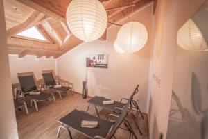 Telewizja i/lub zestaw kina domowego w obiekcie Panoramahotel Schwendbergerhof