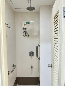 Ένα μπάνιο στο UPad Taft