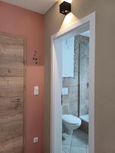 Koupelna v ubytování Haus Miele