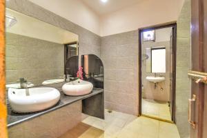 Gallery image of Celebrity Resort Hyderabad in Hyderabad