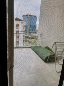 Balkón nebo terasa v ubytování 2BHK semi furnished flat in wakad