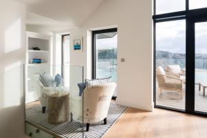 Posezení v ubytování 5 Spion Lodge