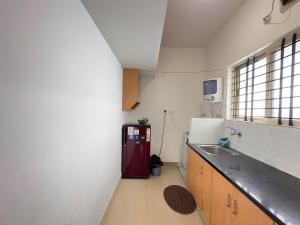 Kuchyň nebo kuchyňský kout v ubytování Beautiful 1bhk near JP nagar and IIMB 209F