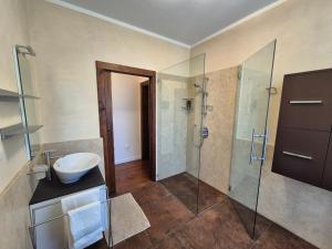 Koupelna v ubytování Casa Vacanza Ex Pretura Vallelaghi