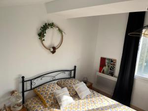 Postel nebo postele na pokoji v ubytování Chambre et salle de bain indépendantes