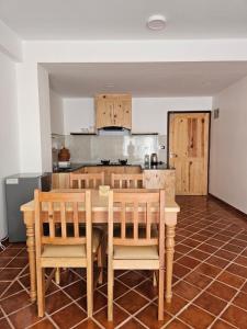 Kuchyň nebo kuchyňský kout v ubytování Yangla Home