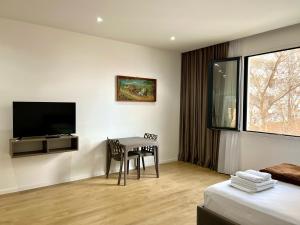 Μια τηλεόραση ή/και κέντρο ψυχαγωγίας στο Villa Malaj 2