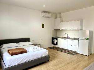 Η κουζίνα ή μικρή κουζίνα στο Villa Malaj 2