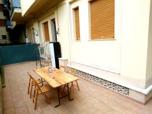 A balcony or terrace at Grottammare mon amour Gigì