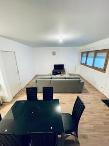 Foto dalla galleria di Location Appartement T3#1 a Pierrefitte-sur-Seine