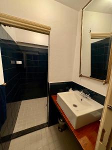 Ένα μπάνιο στο B&B Het Gasthuys