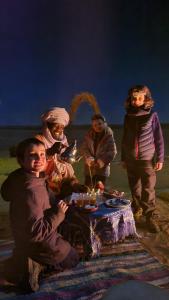 Hosté ubytování Camp Familia Erg Chebbi