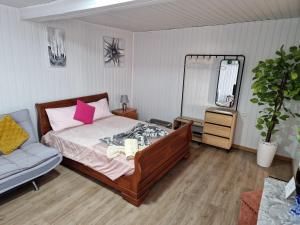 Postel nebo postele na pokoji v ubytování Casa Vanda, Machico