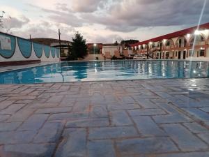 Bazén v ubytování Hotel Rincón Paraíso nebo v jeho okolí