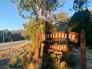 Cradle Highlander的证书、奖牌、标识或其他文件