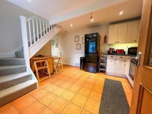 Foto sihtkohas Docking asuva majutusasutuse Well Furnished Holiday Cottage In The Heart Of Docking, Norfolk Ref 99009Ht galeriist