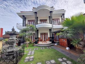 Zahrada ubytování Aditya Homestay