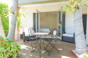 Μπαλκόνι ή βεράντα στο Parrearra Oasis Family Home, Pool, Pet friendly