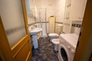 Koupelna v ubytování Turin Airport premium apartment G