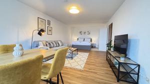 Μια τηλεόραση ή/και κέντρο ψυχαγωγίας στο E&M Living in Bad Neuenahr
