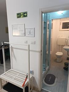 Koupelna v ubytování Happy M&S + 15 fotografií