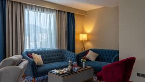 Posezení v ubytování فندق الصفوة البرج الأول Al Safwah Hotel First Tower 1