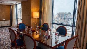 Posezení v ubytování فندق الصفوة البرج الأول Al Safwah Hotel First Tower 1
