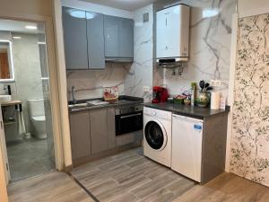 Dapur atau dapur kecil di El Rinconin - PRIMERA LINEA DE PLAYA - WIFI GRATIS
