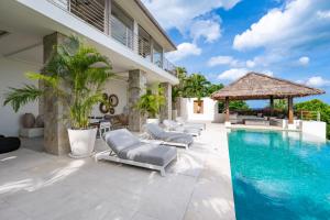 Πισίνα στο ή κοντά στο Villa Kohia, stunning sea views, breakfast, serviced daily, private dining service on request, North Chaweng