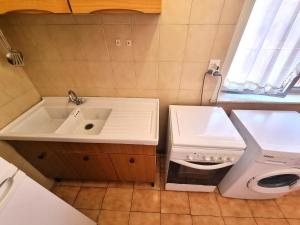 Bilik mandi di Miramare House - Proppro SRL - Mascali +16 gambar