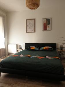 Postel nebo postele na pokoji v ubytování Hyères - Centre Ville - Private parking