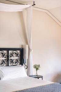 Cama o camas de una habitación en Parador de Málaga Gibralfaro