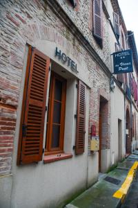 Budova, kde se hotel nachází