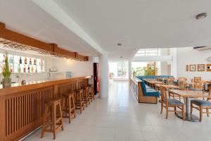 Εστιατόριο ή άλλο μέρος για φαγητό στο Hotel Las Olas Resort